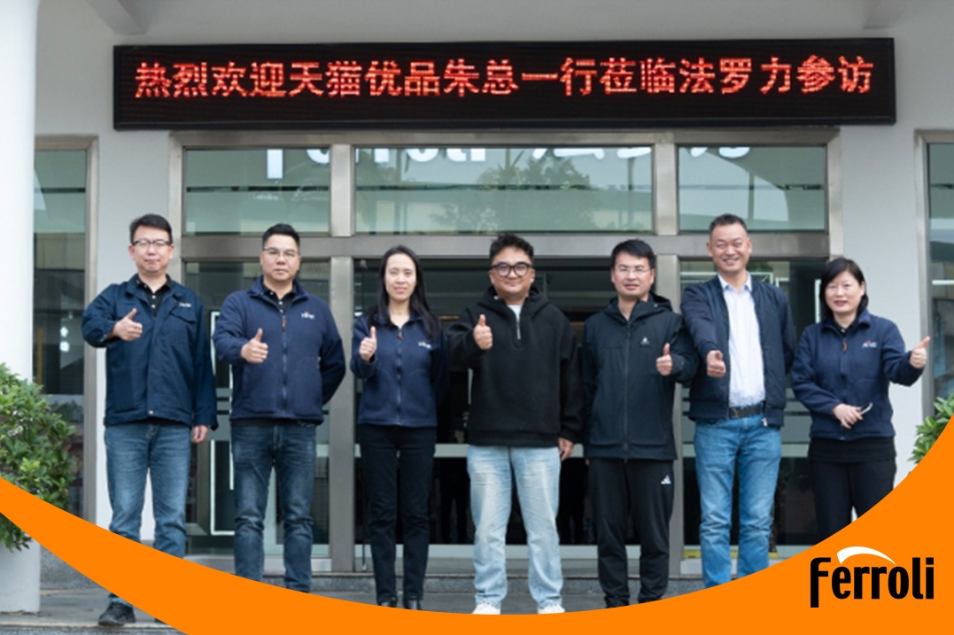 携手共进，，，，，，，，智启新程｜尊老凯时人生就是博与天猫优品共探新零售相助机缘！